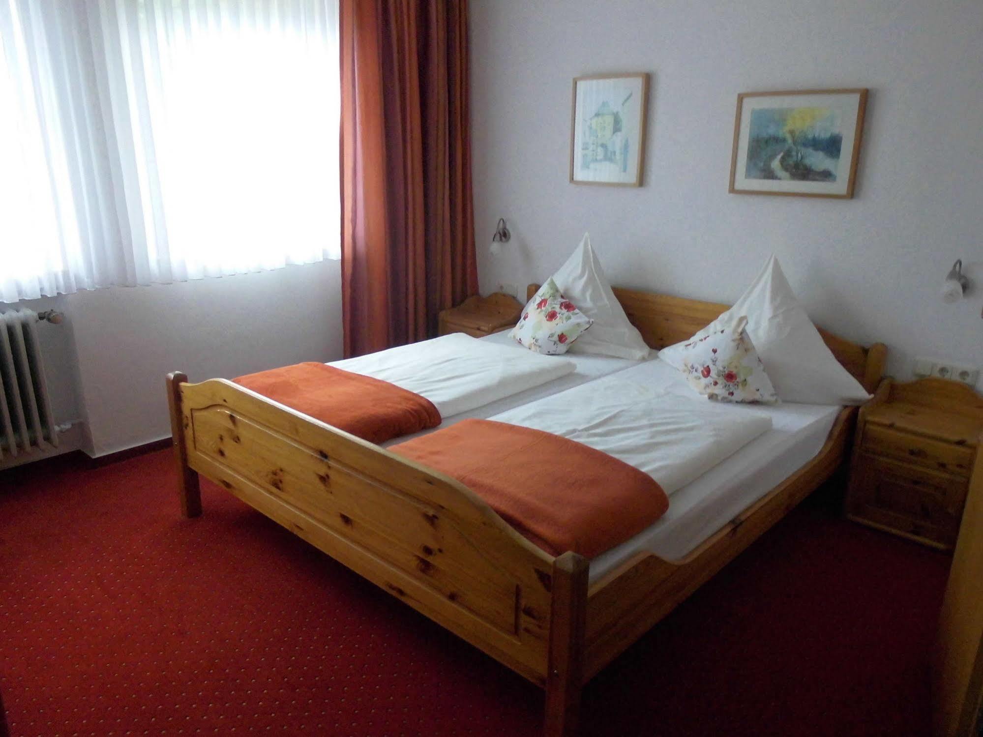 Hotel Schoos Fleringen Exteriör bild