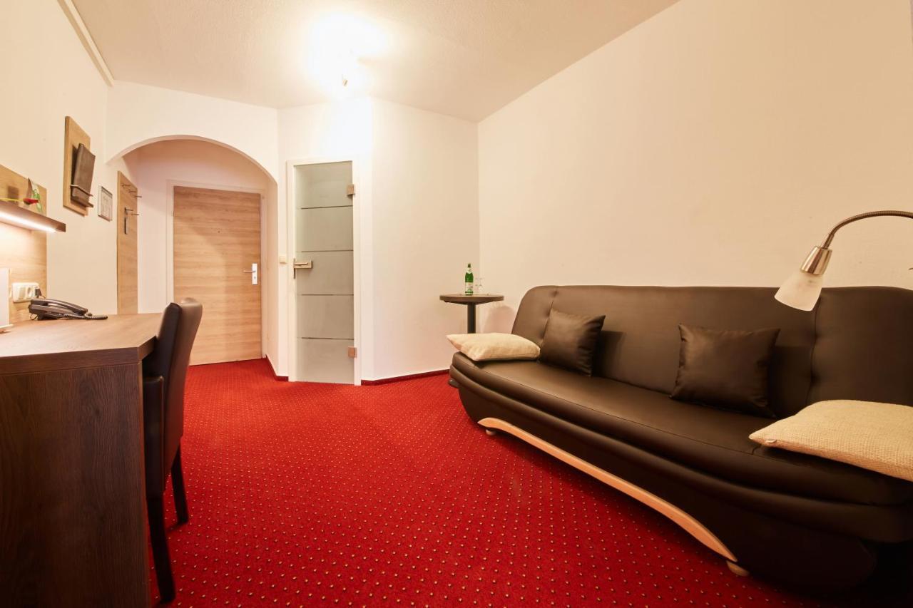 Hotel Schoos Fleringen Exteriör bild
